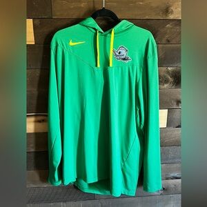 Oregon Ducks Nike Dry fit pullover Men’s XL